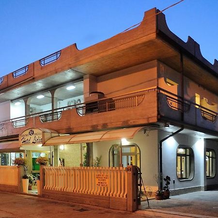 Hotel Lidia Alba Adriatica Ngoại thất bức ảnh