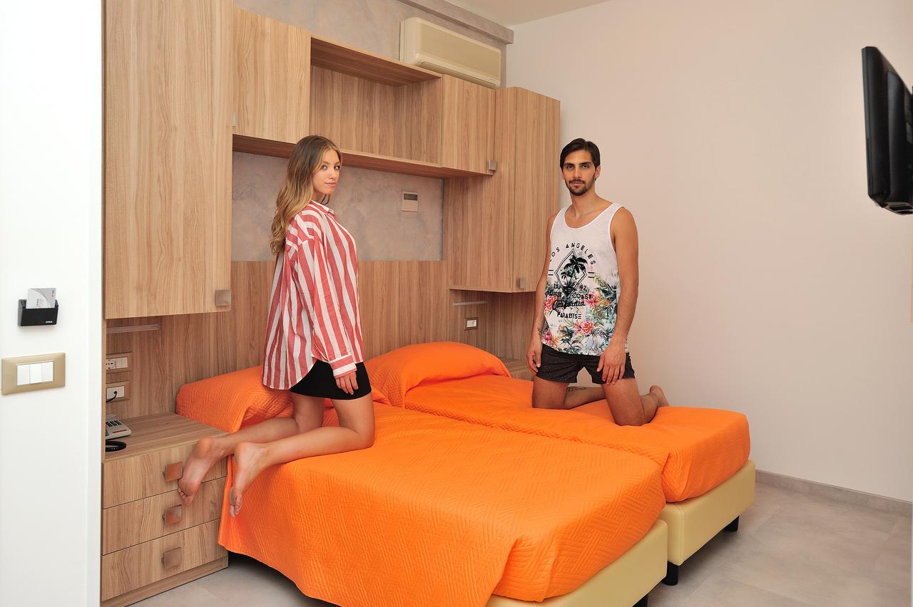 Hotel Lidia Alba Adriatica Ngoại thất bức ảnh
